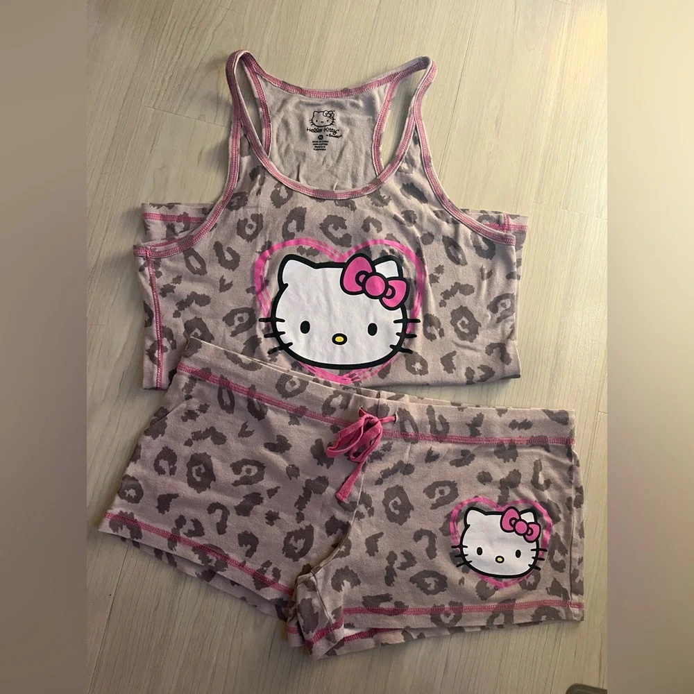Hello Kitty Sanrio Vintage NWT Two Piece Tank & Short Set 💕 - Picture 5 of 12